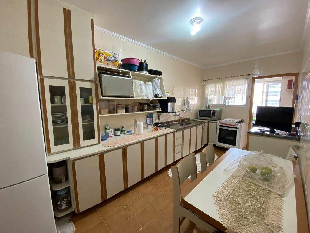 Apartamento à venda no Tupi: 