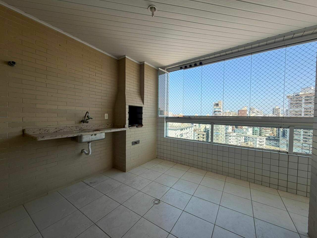 Apartamento à venda no Guilhermina: 