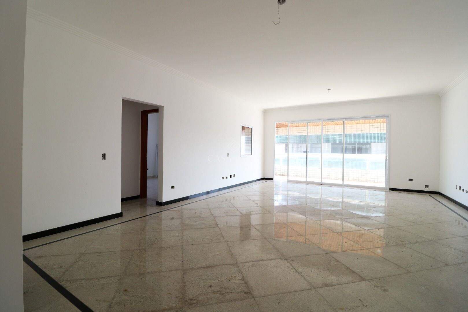Apartamento à venda no Canto do Forte: 
