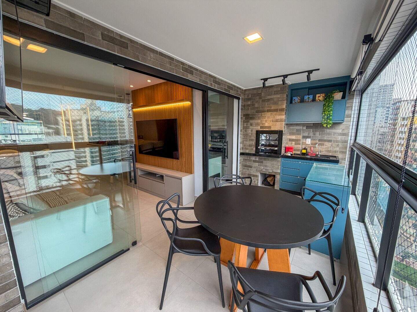 Apartamento à venda no Canto do Forte: 
