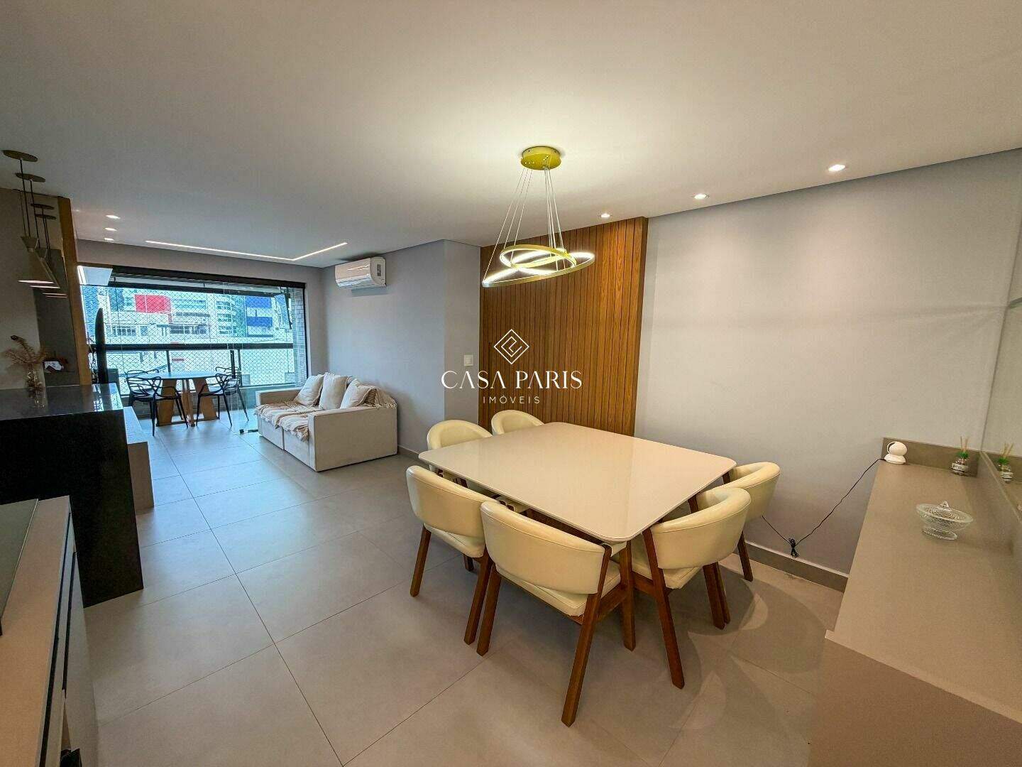 Apartamento à venda no Canto do Forte: 