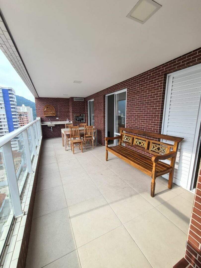 Apartamento à venda no Canto do Forte: 
