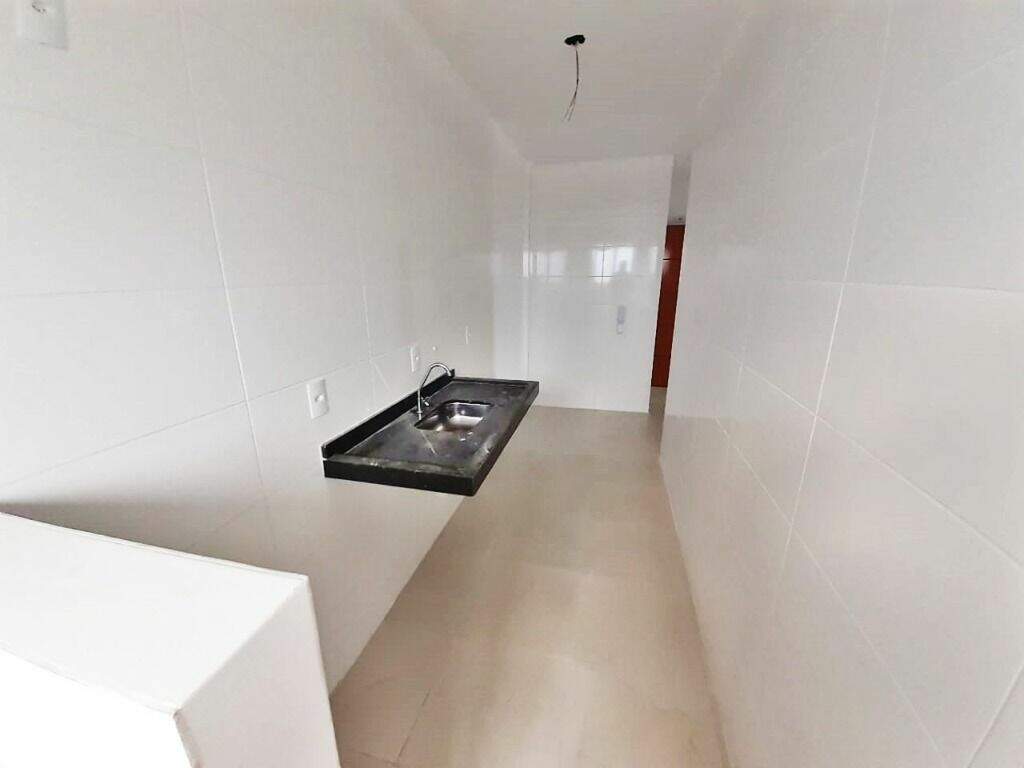 Apartamento à venda no Guilhermina: 