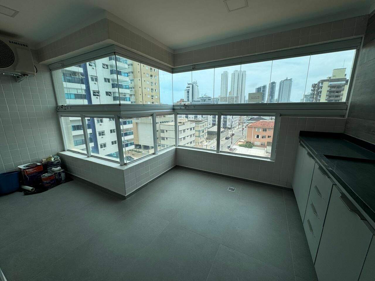 Apartamento à venda no Canto do Forte: 