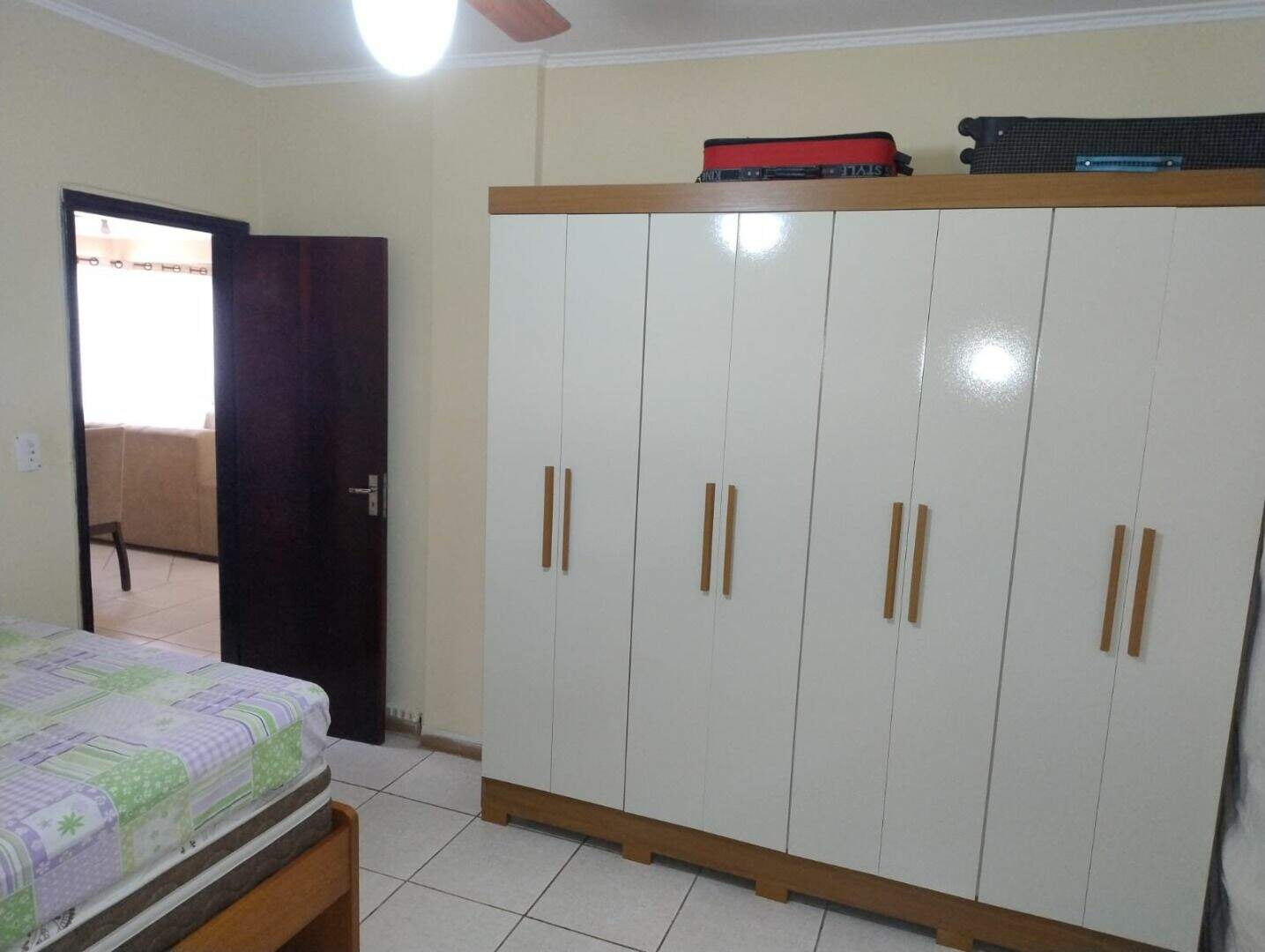 Apartamento à venda no Tupi: 