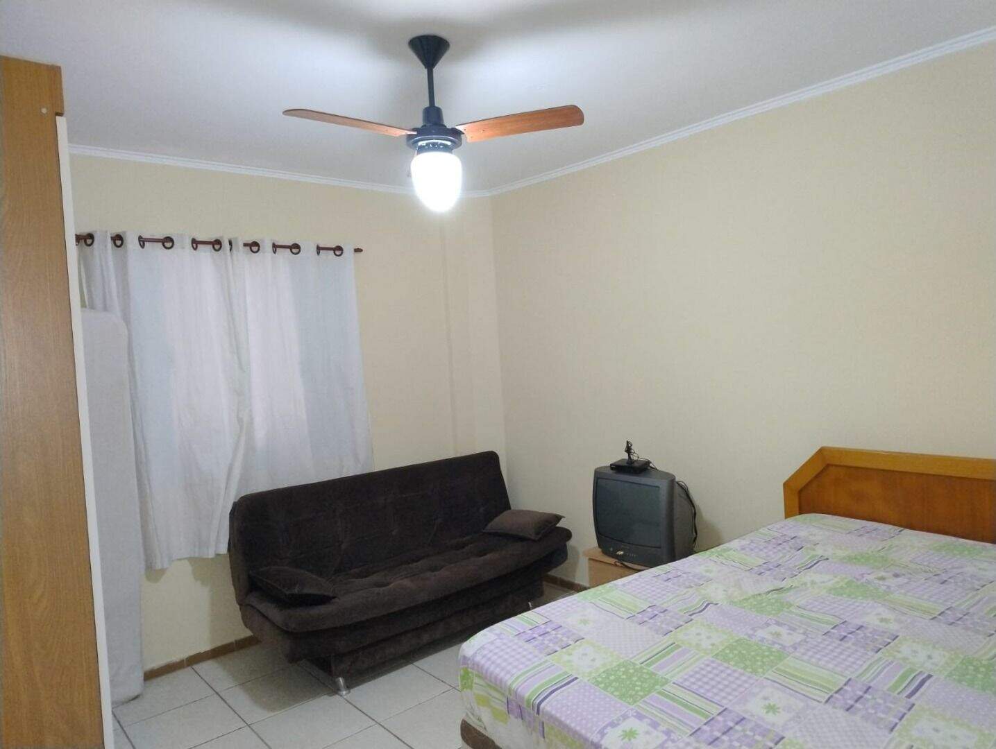 Apartamento à venda no Tupi: 