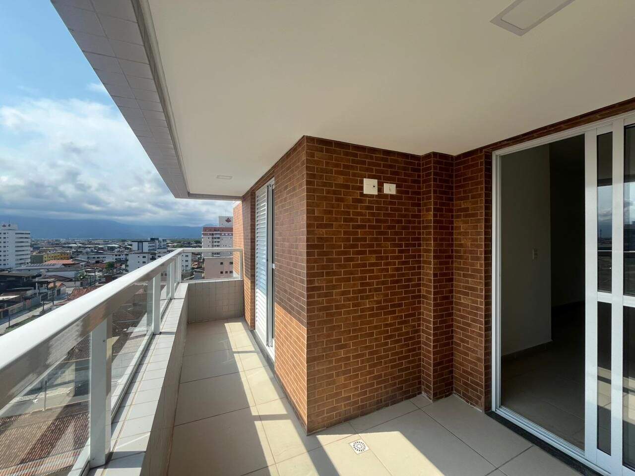 Apartamento à venda no Guilhermina: 