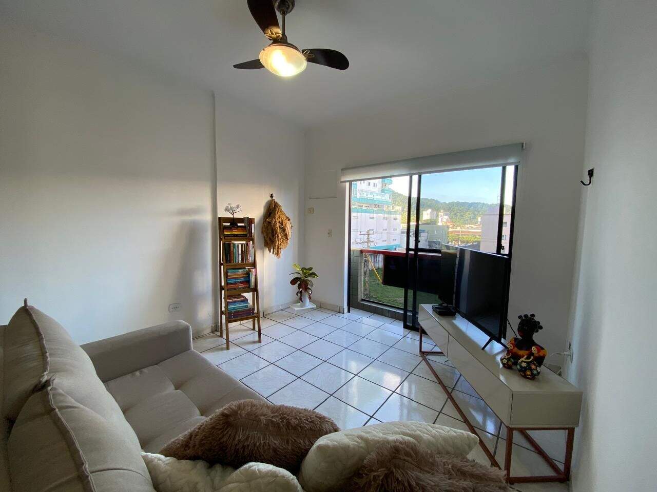 Apartamento à venda no Canto do Forte: 