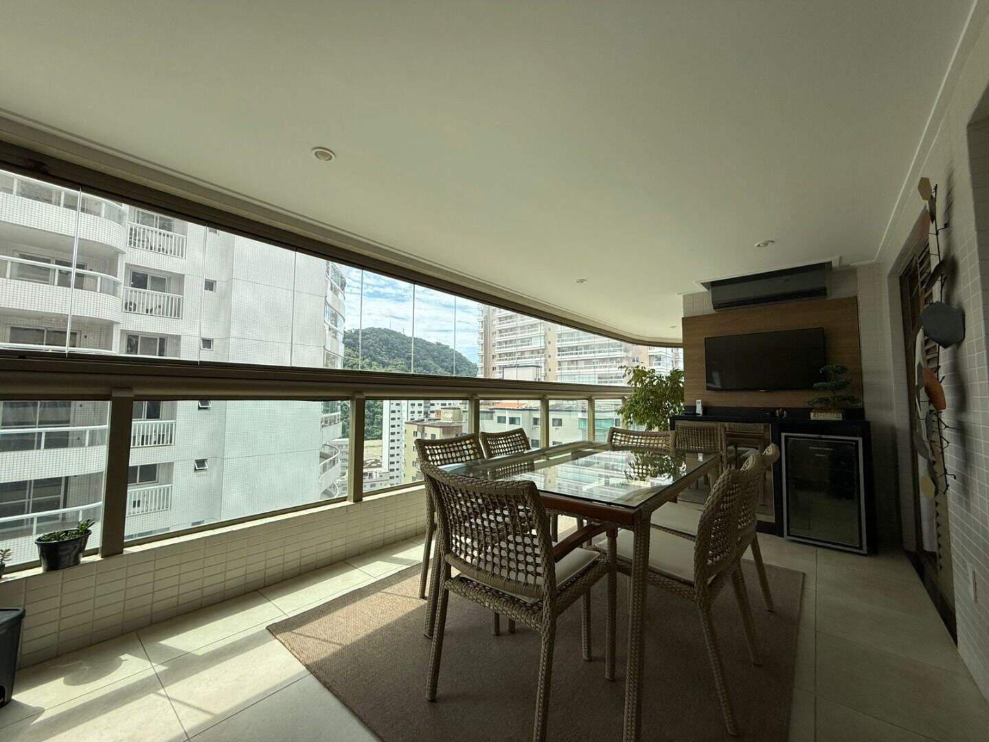 Apartamento à venda no Canto do Forte: 