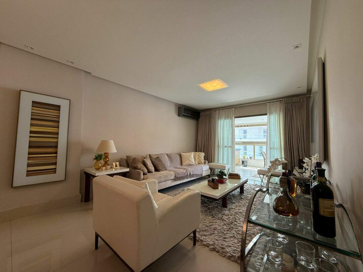 Apartamento à venda no Canto do Forte: 