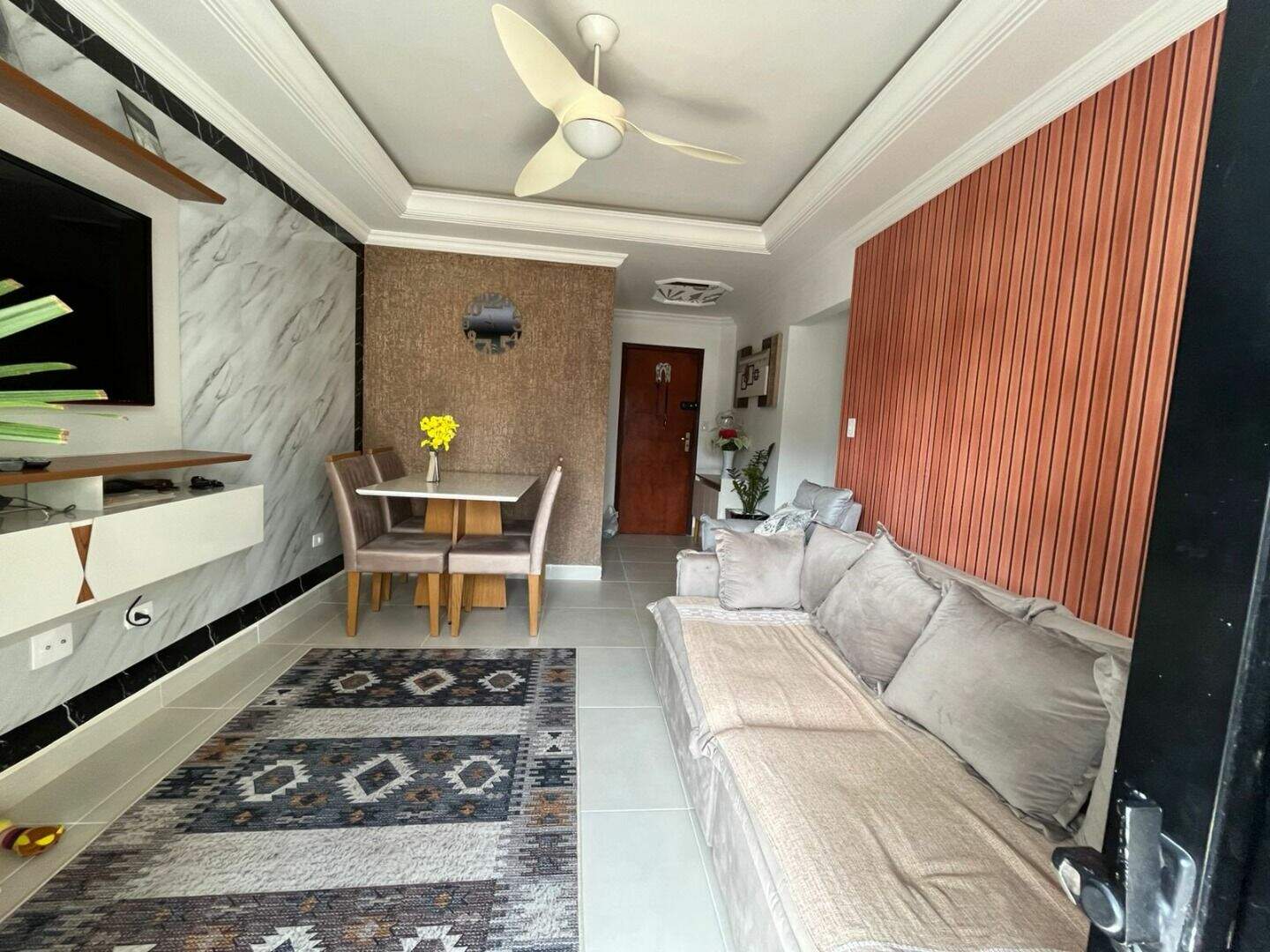 Apartamento à venda no Canto do Forte: 