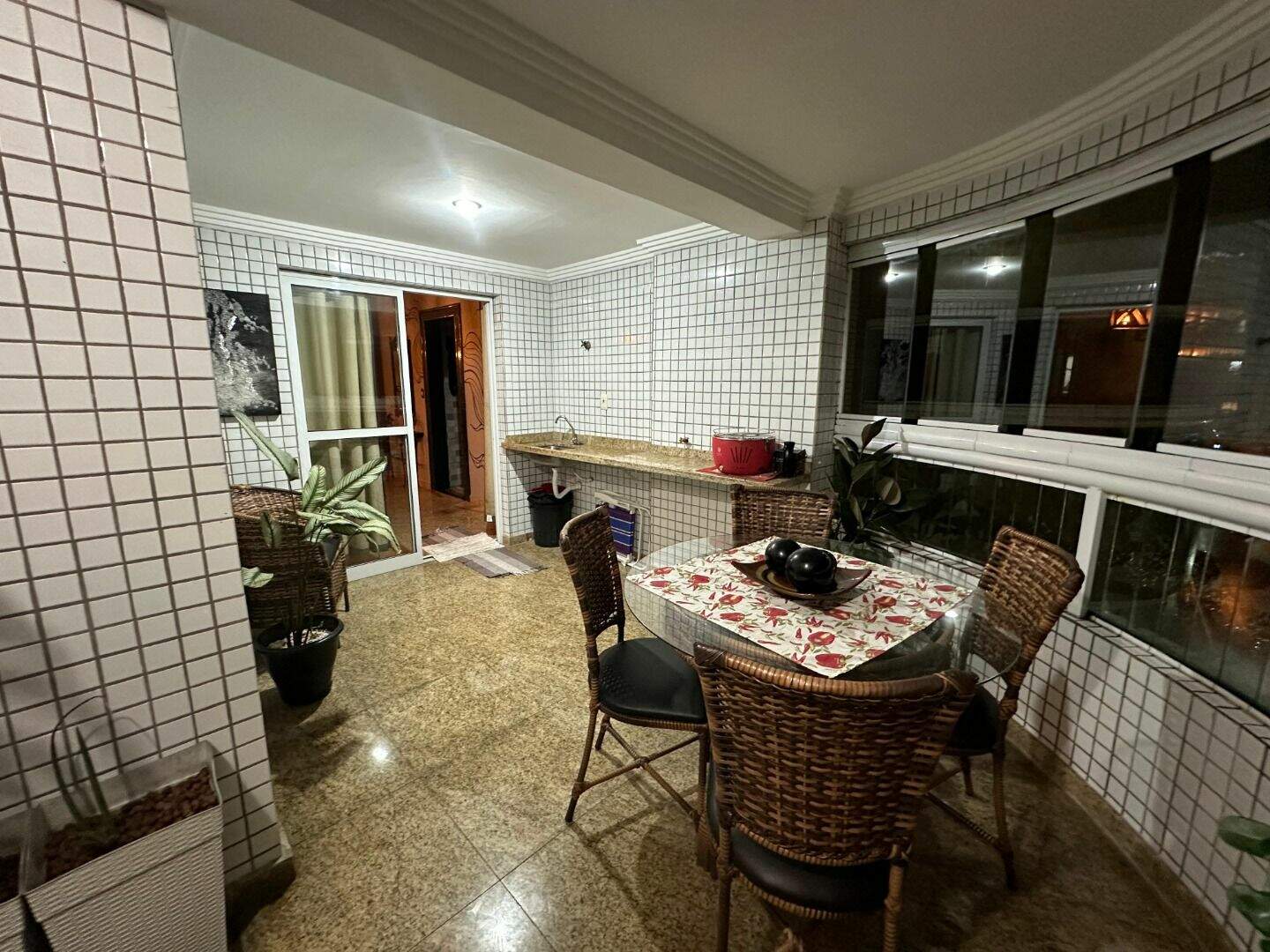 Apartamento à venda no Tupi: 