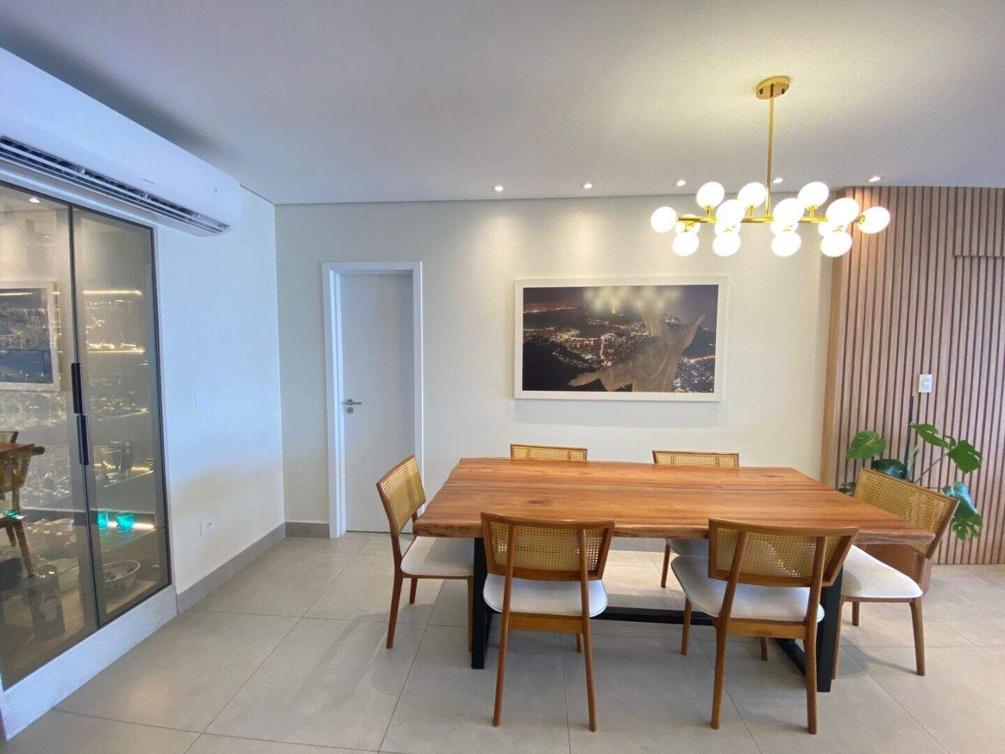 Apartamento à venda no Guilhermina: 