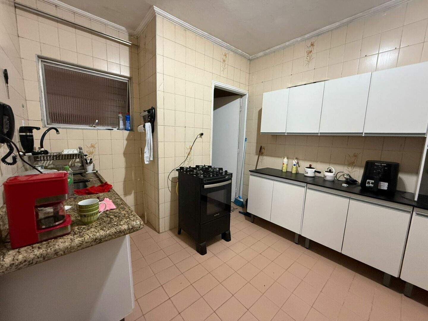 Apartamento à venda no Tupi: 