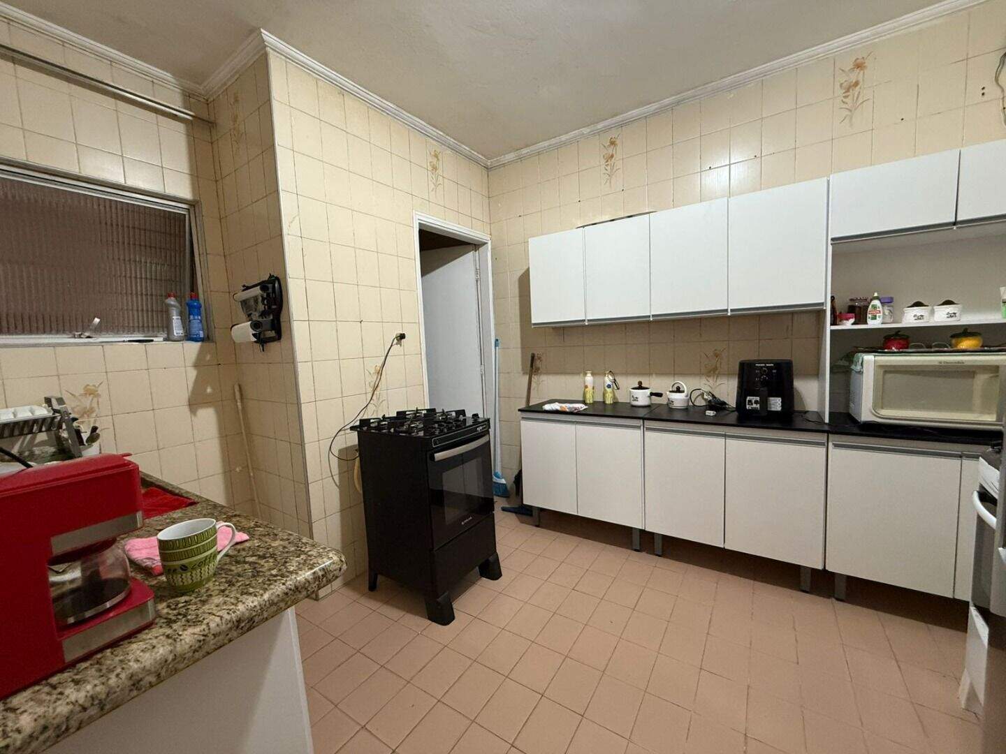 Apartamento à venda no Tupi: 