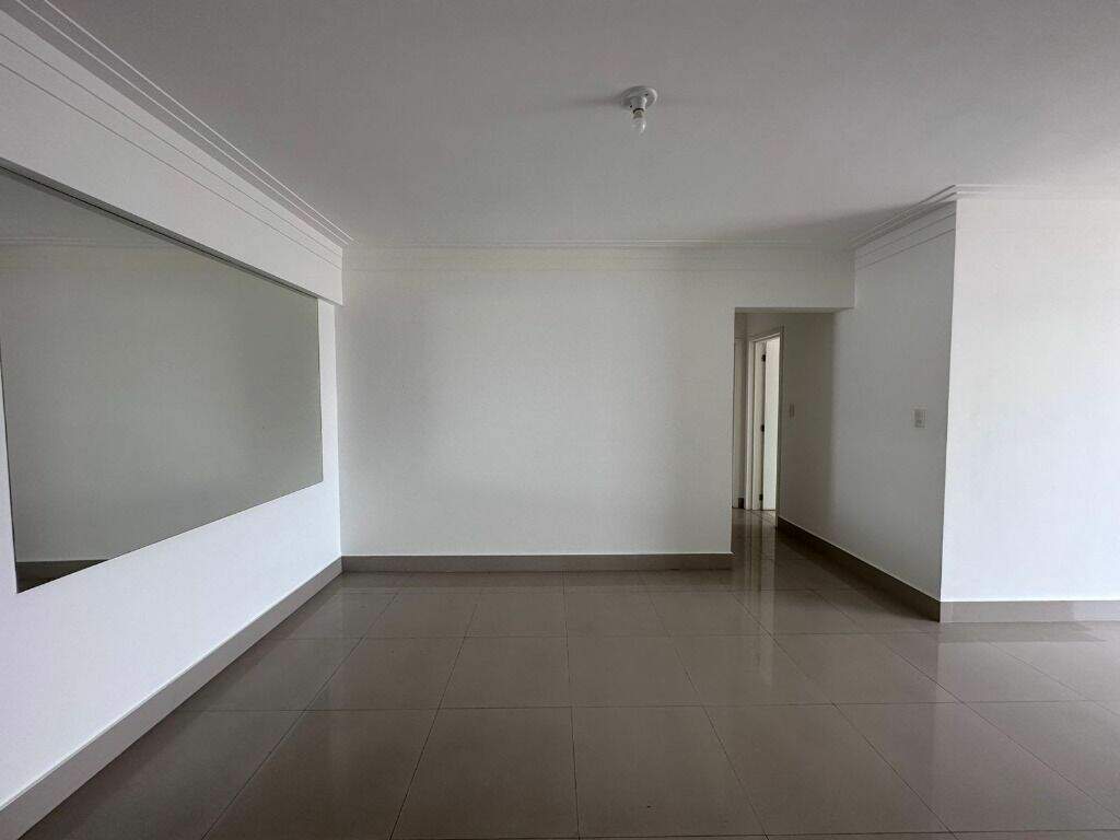 Apartamento à venda no Aviação: 