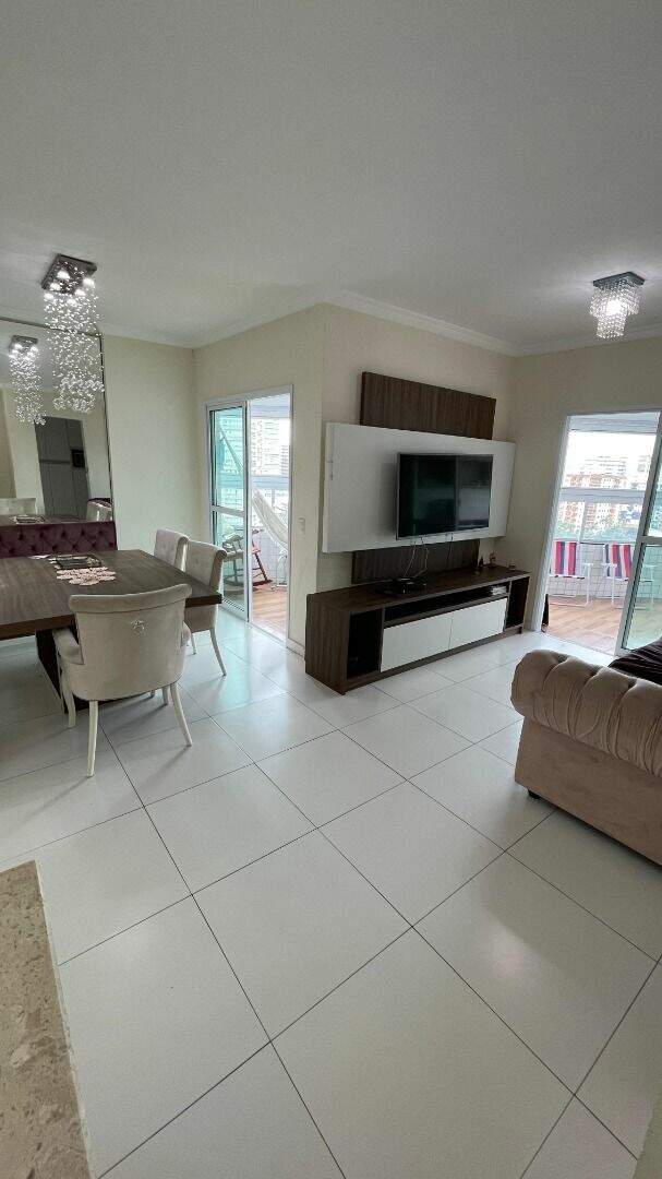 Apartamento à venda no Caiçara: 