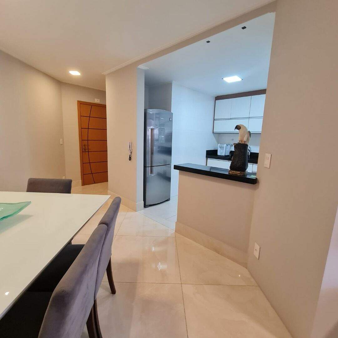 Apartamento à venda no Canto do Forte: 