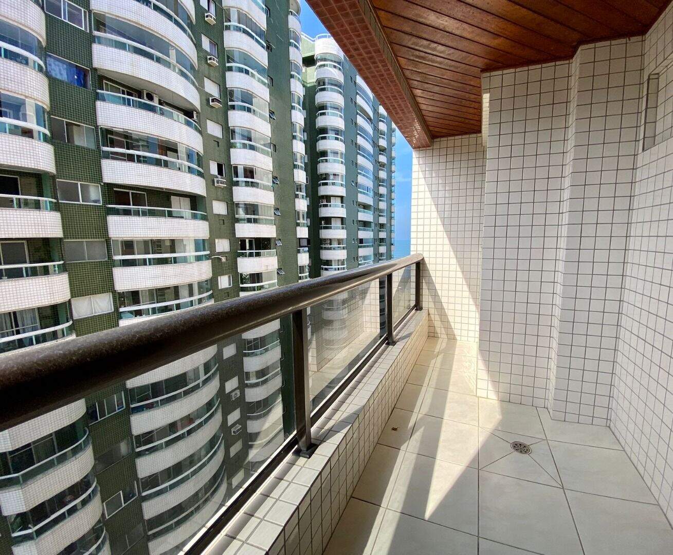 Apartamento à venda no Canto do Forte: 