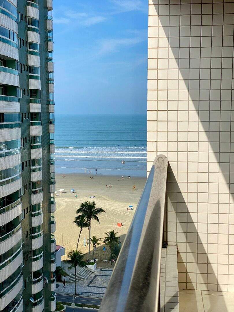 Apartamento à venda no Canto do Forte: 