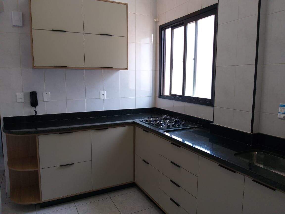 Apartamento à venda no Guilhermina: 