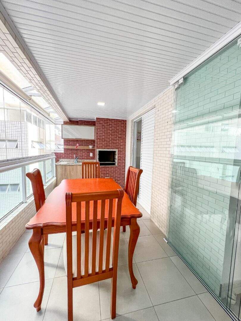 Apartamento à venda no Canto do Forte: 