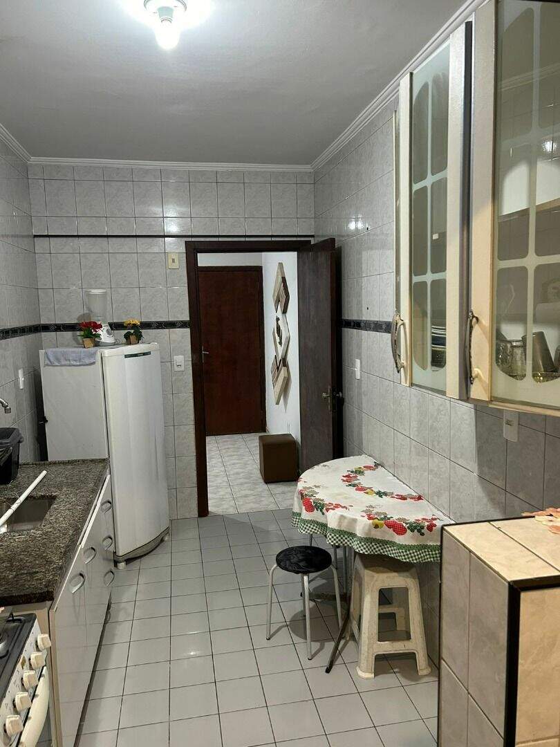 Apartamento à venda no Balneário Pires: 