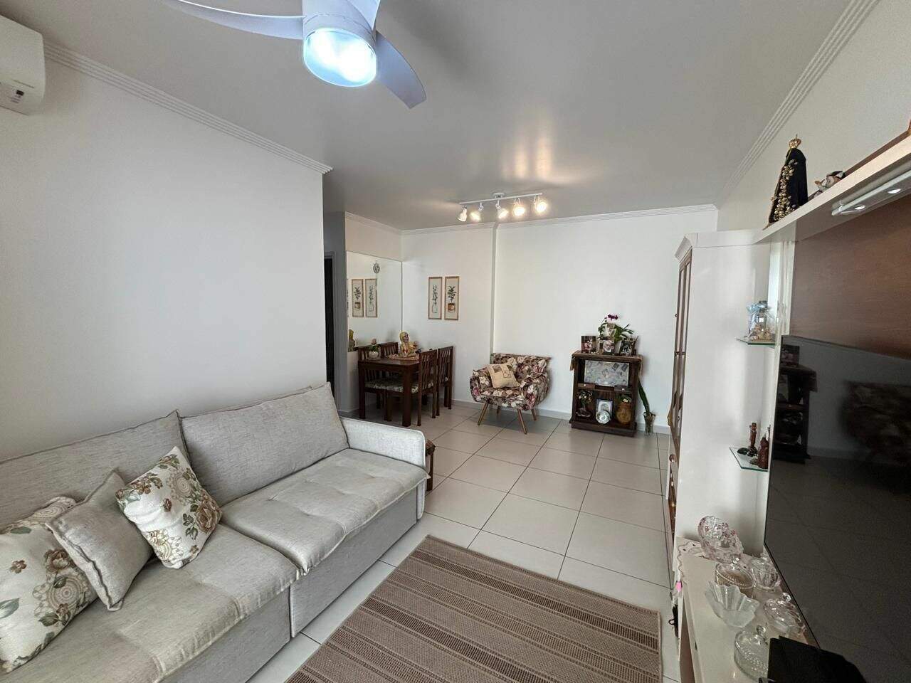 Apartamento à venda no Ocian: 