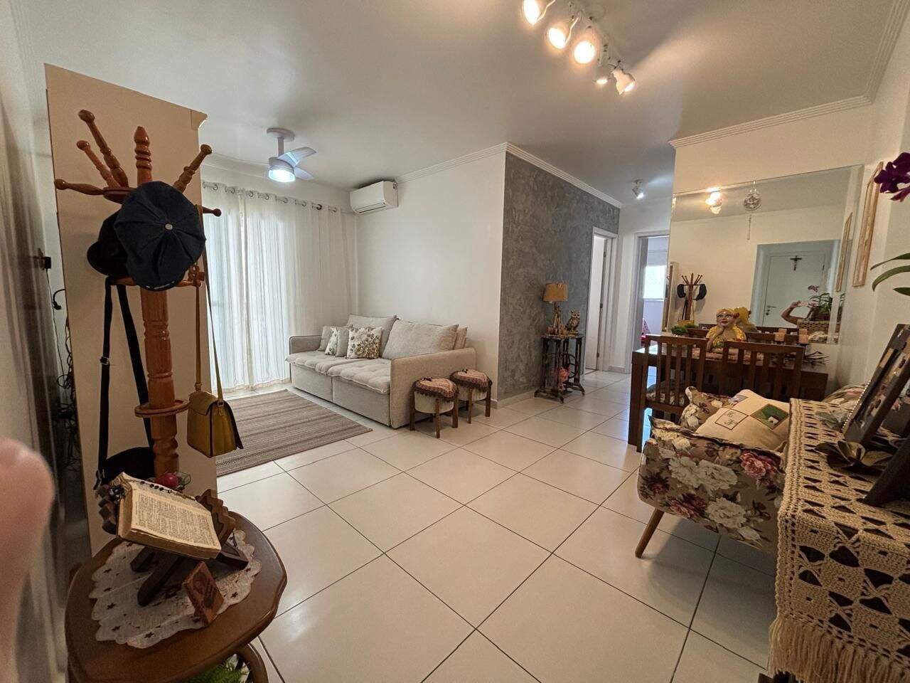 Apartamento à venda no Ocian: 