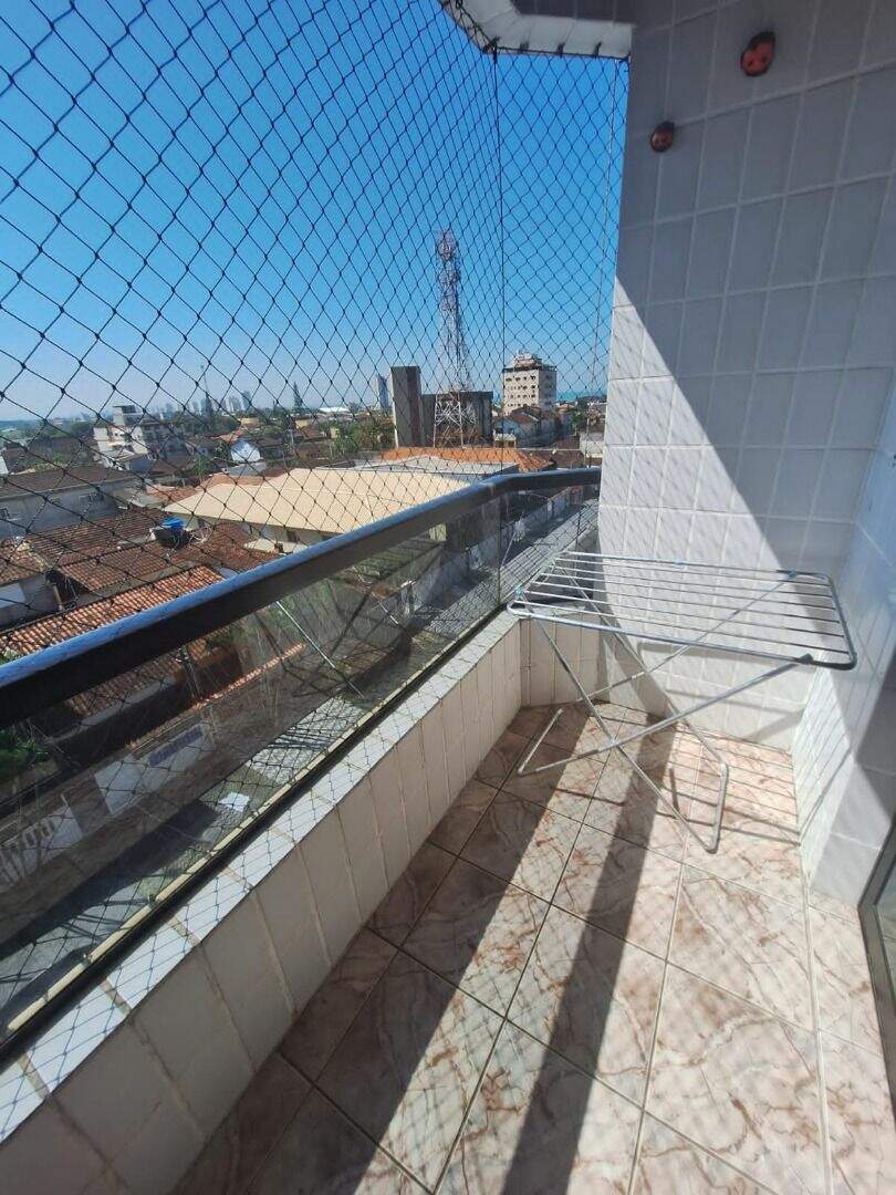 Apartamento à venda no Solemar: 