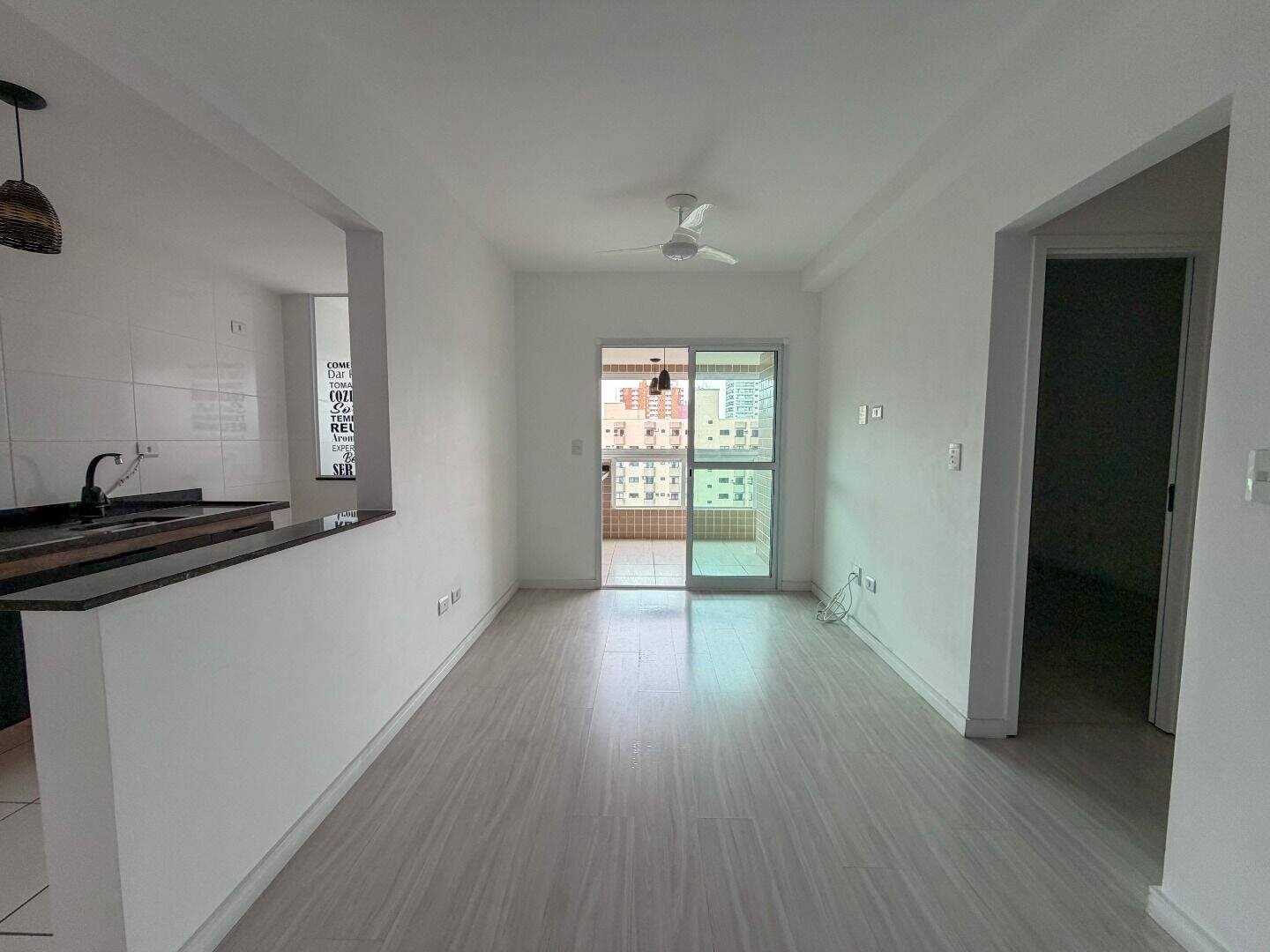 Apartamento à venda no Canto do Forte: 