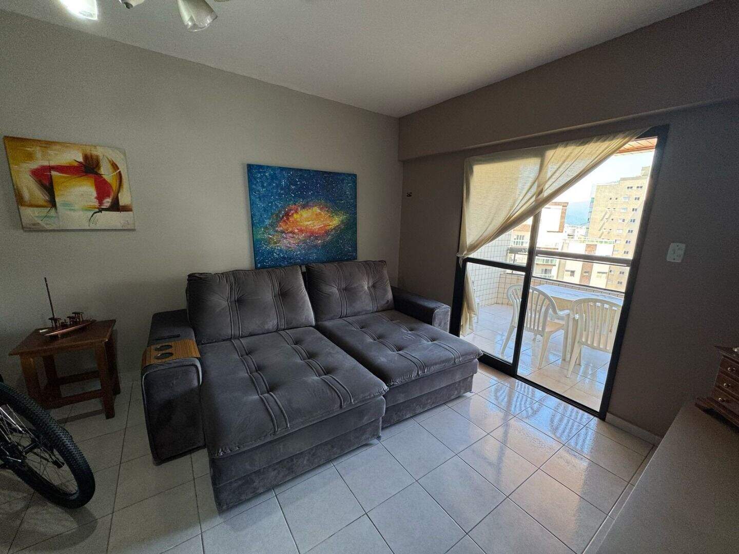 Apartamento à venda no Tupi: 