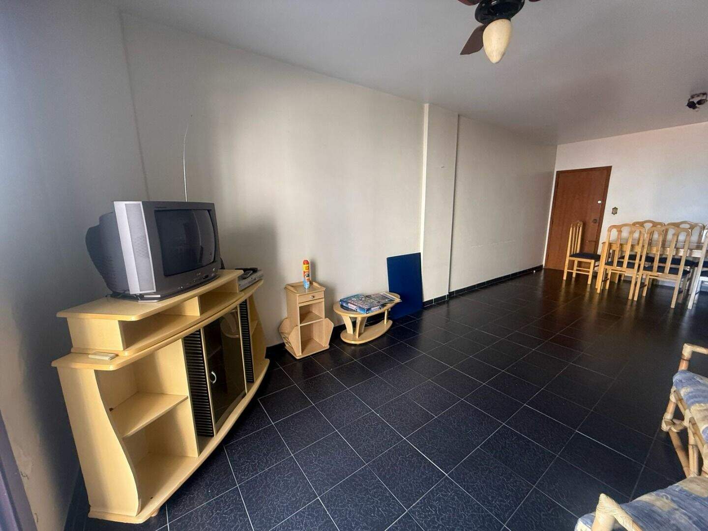Apartamento à venda no Tupi: 