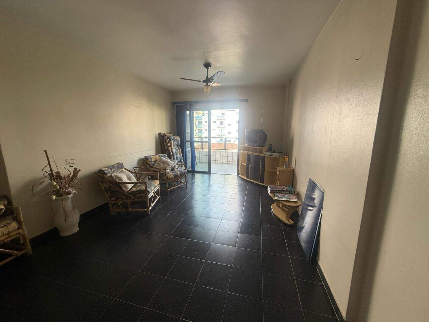 Apartamento à venda no Tupi: 