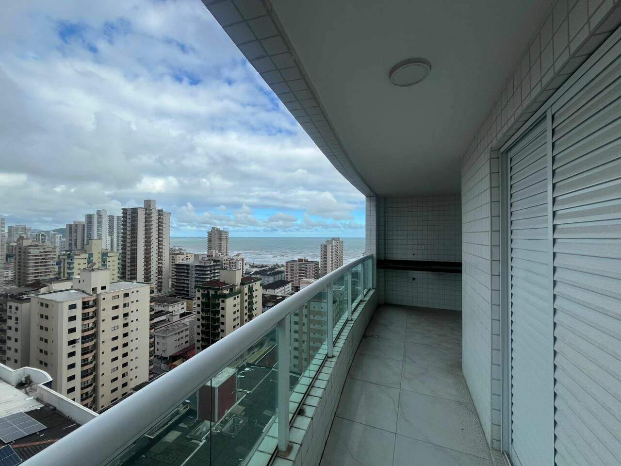 Apartamento à venda no Tupi: 