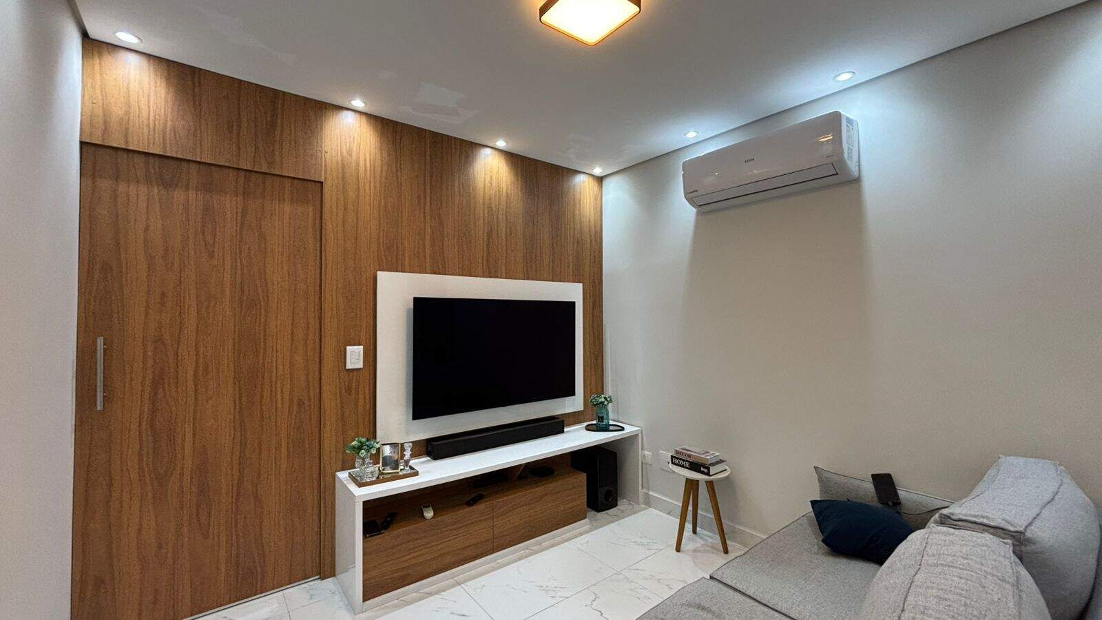 Apartamento à venda no Caiçara: 