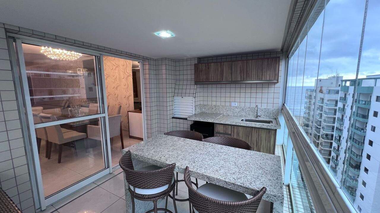 Apartamento à venda no Canto do Forte: 