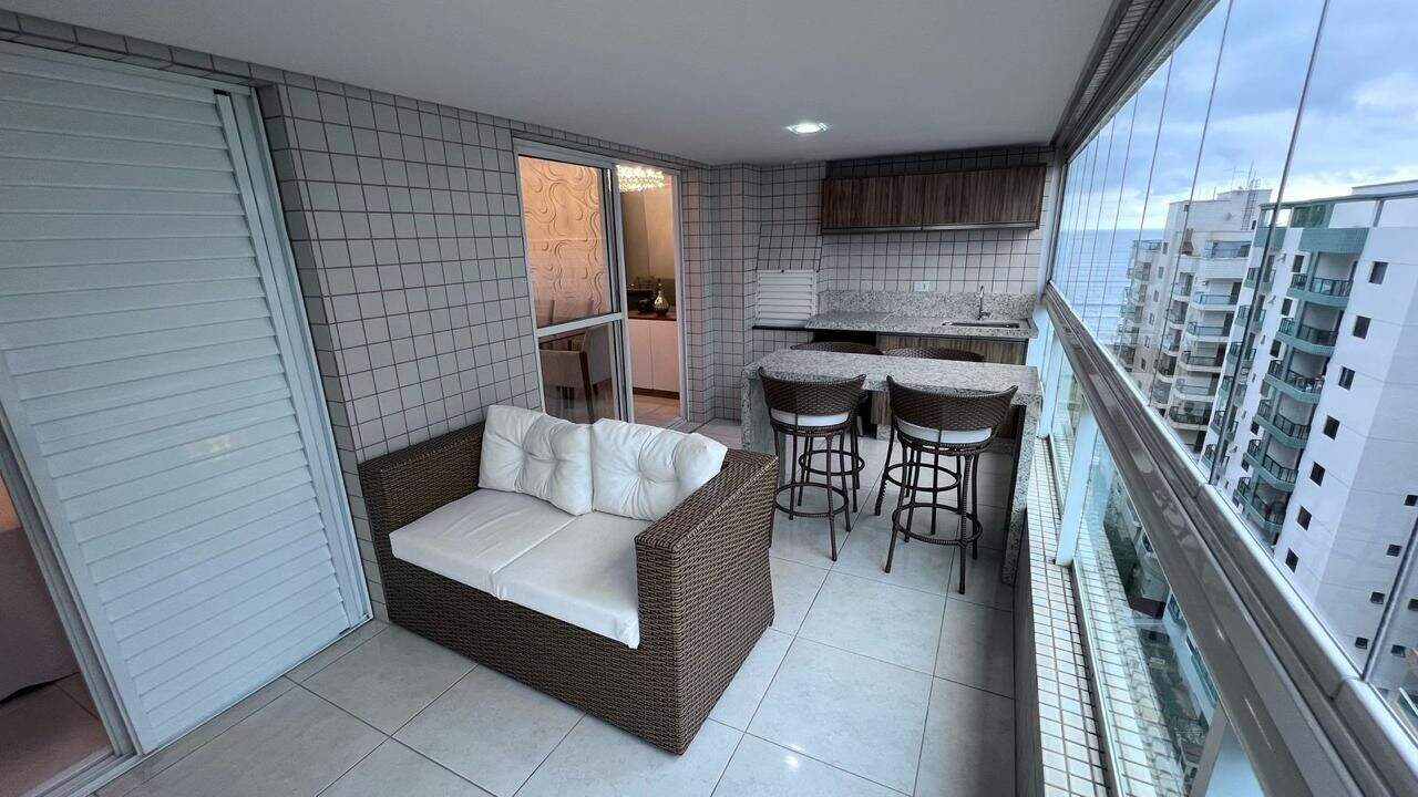 Apartamento à venda no Canto do Forte: 