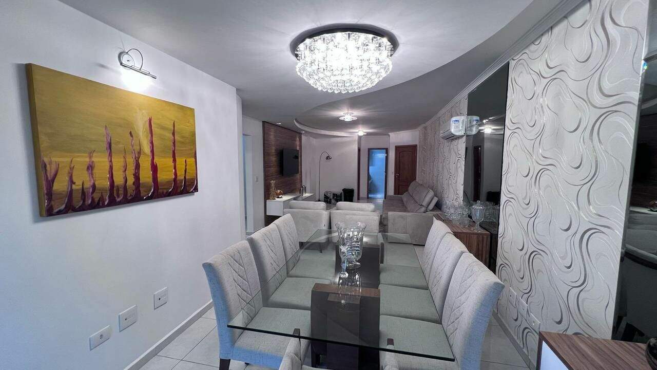 Apartamento à venda no Canto do Forte: 
