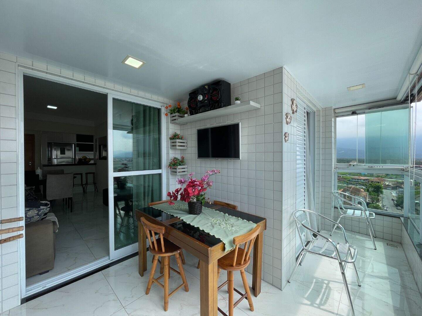 Apartamento à venda no Caiçara: 