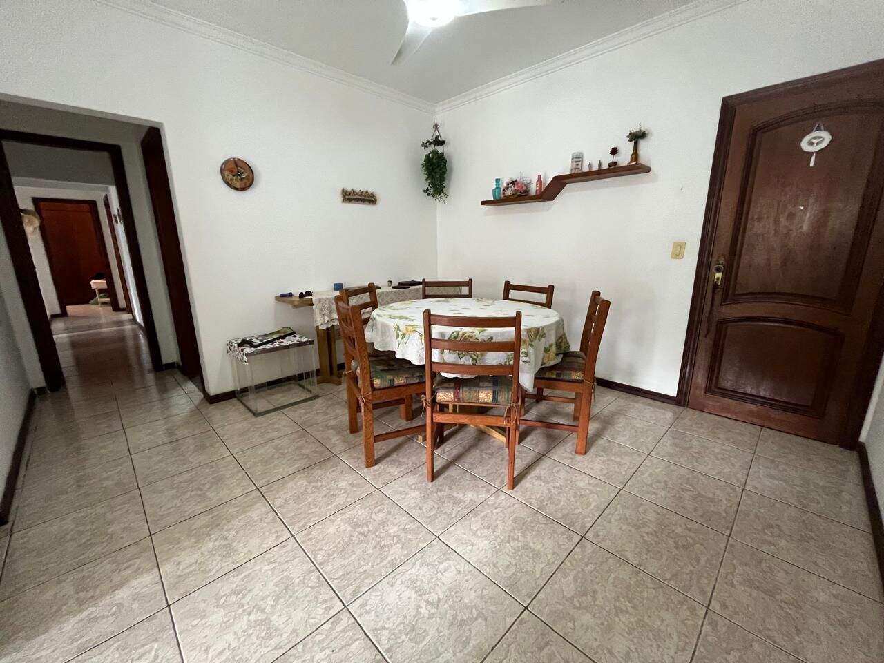 Apartamento à venda no Canto do Forte: 