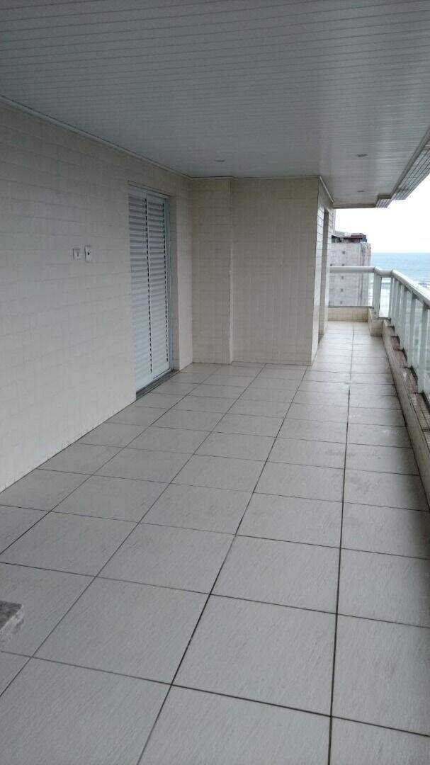 Apartamento à venda no Tupi: 
