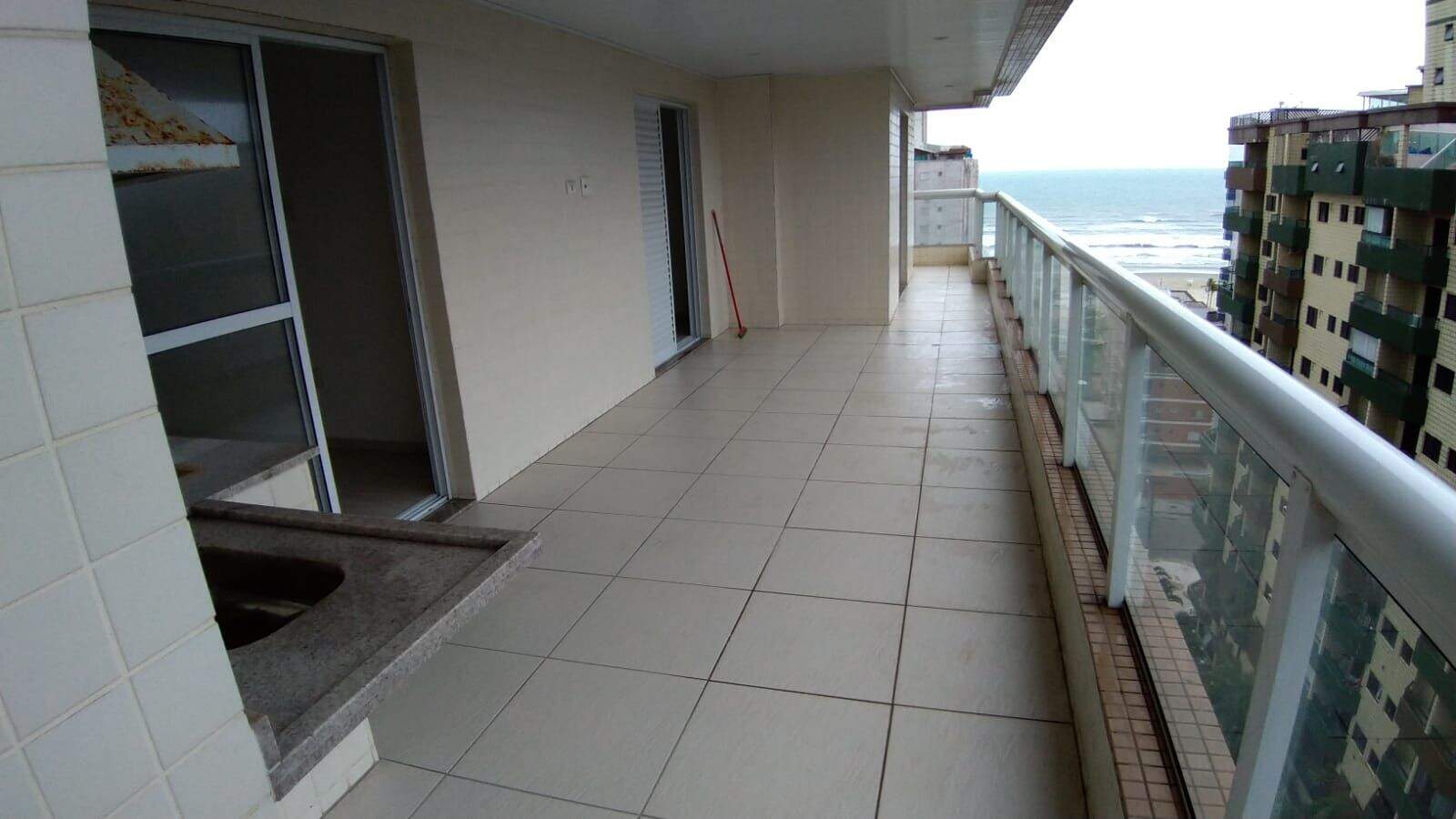 Apartamento à venda no Tupi: 