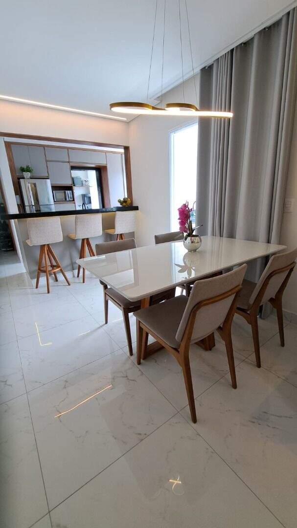 Apartamento à venda no Caiçara: 