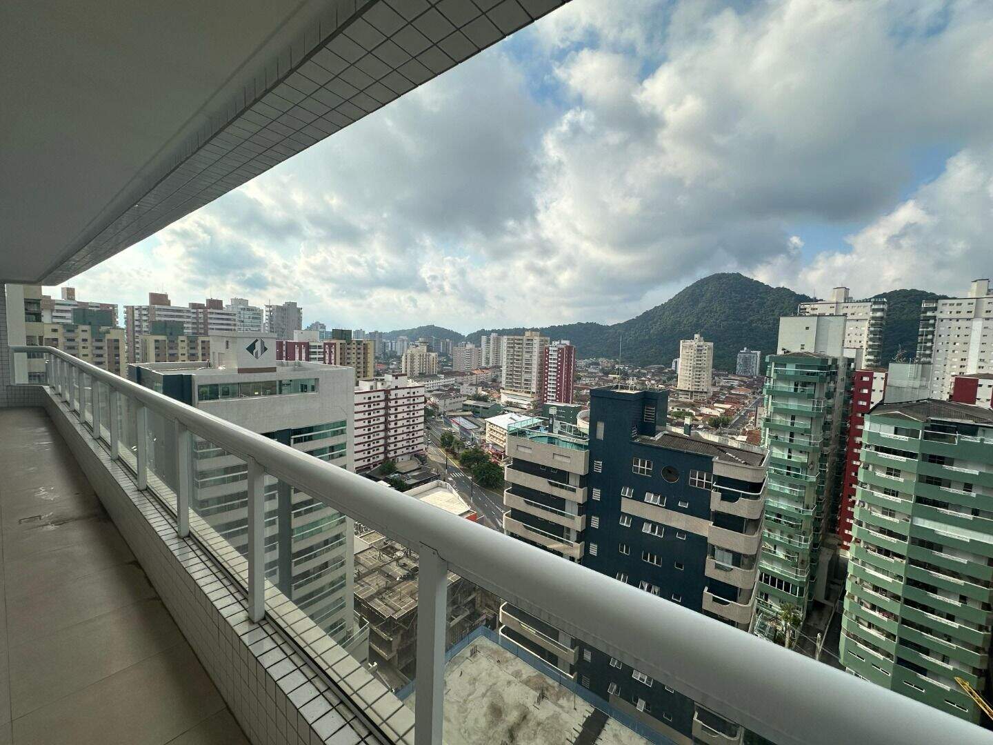 Apartamento à venda no Canto do Forte: 