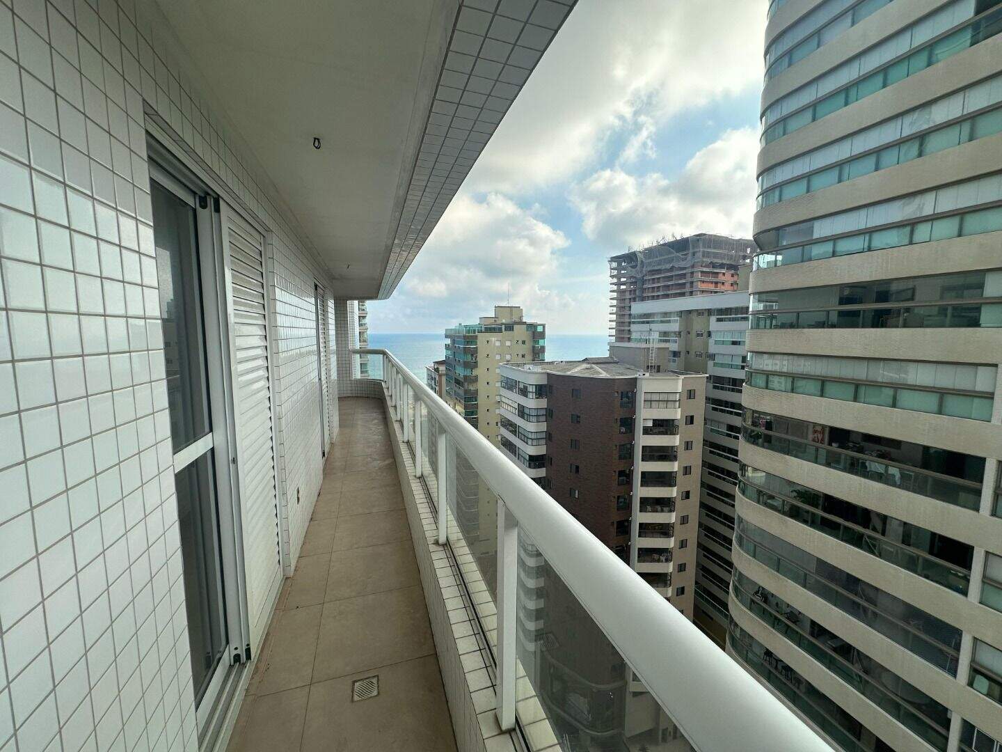 Apartamento à venda no Canto do Forte: 