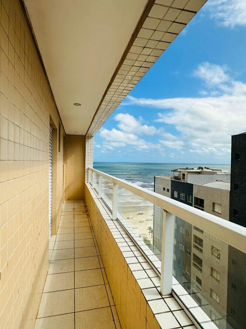 Apartamento à venda no Real: 