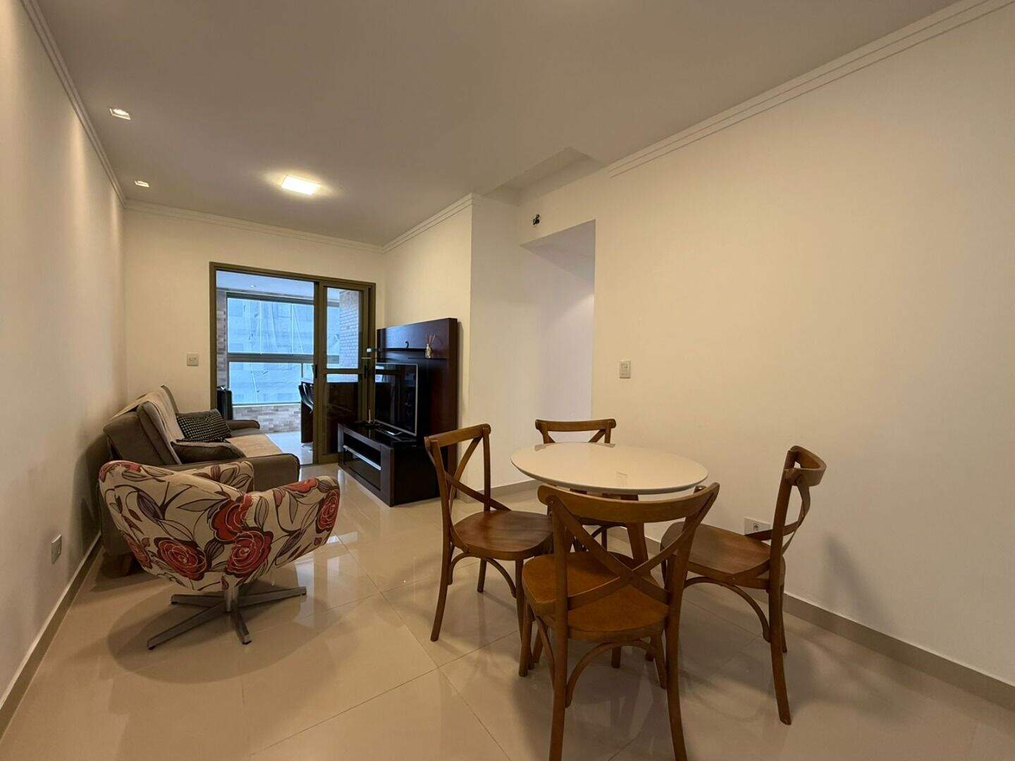 Apartamento à venda no Canto do Forte: 