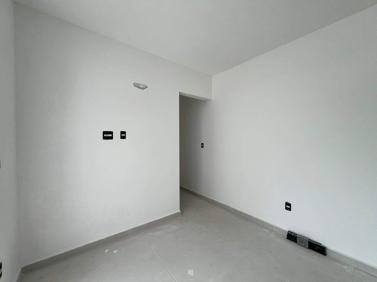 Apartamento à venda no Canto do Forte: 