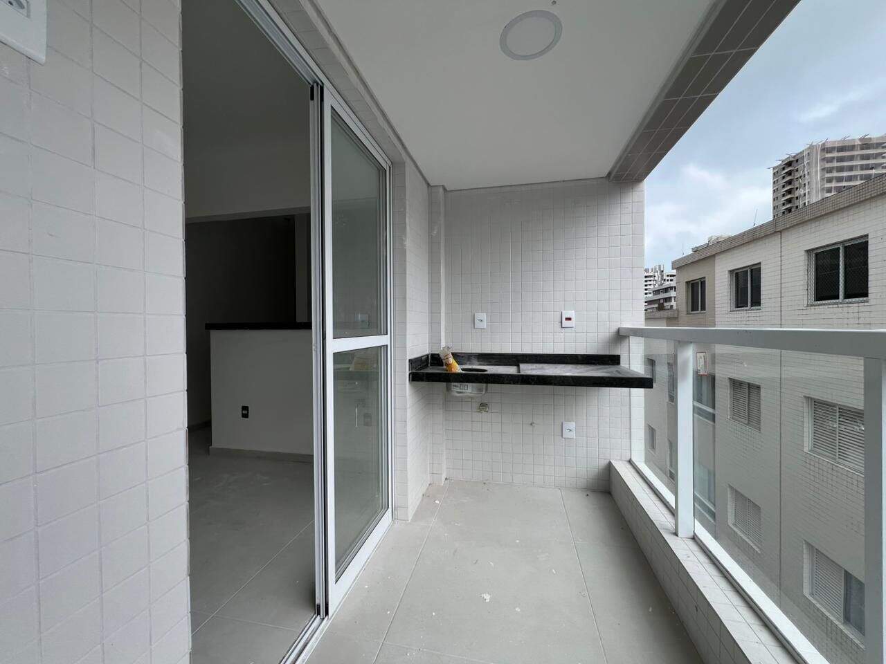 Apartamento à venda no Canto do Forte: 